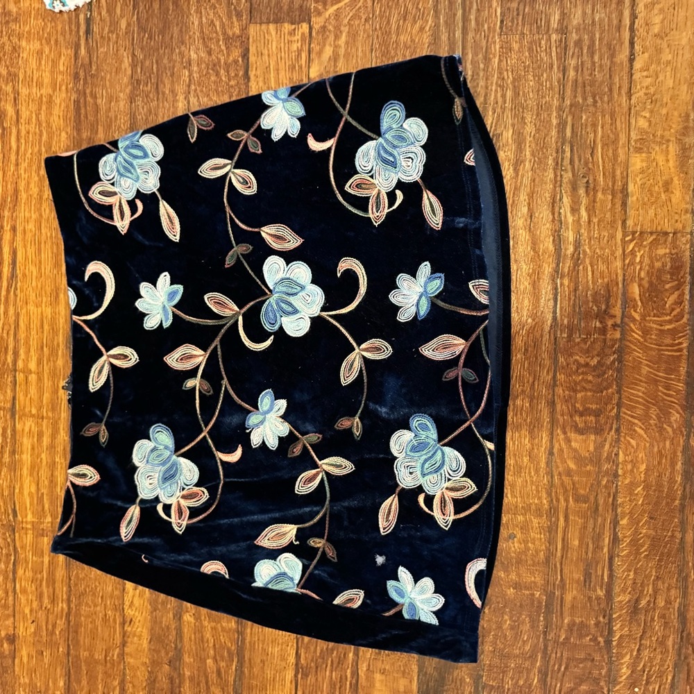 Floral Embroidered Black Skirt